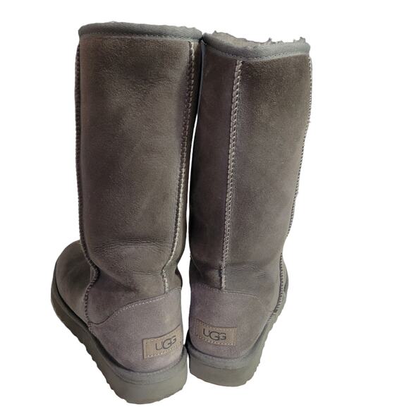 UGG Classic Tall Boots II Grey Suede Shearling Sheepskin Fur Flat Comfort Size 8 - Picture 4 of 12
